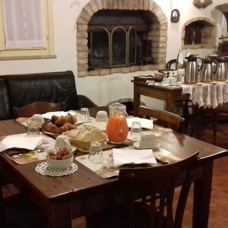 I Guardiani Bed & Breakfast Carlino Eksteriør bilde