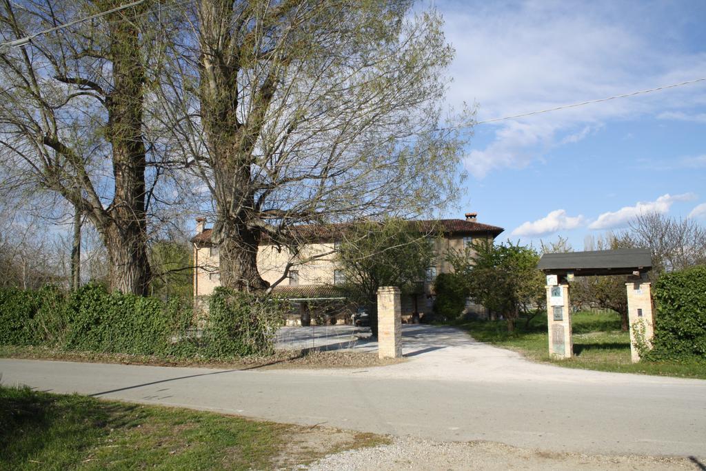 I Guardiani Bed & Breakfast Carlino Eksteriør bilde