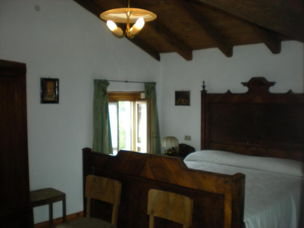 I Guardiani Bed & Breakfast Carlino Rom bilde