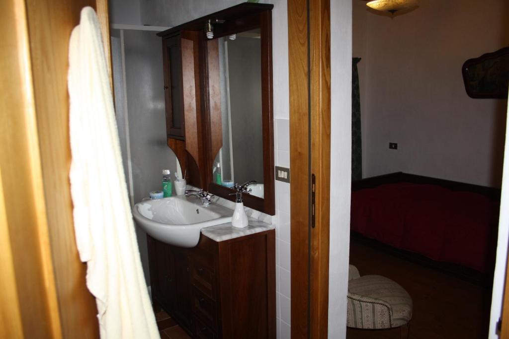 I Guardiani Bed & Breakfast Carlino Rom bilde